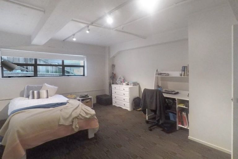 Photo of property in Vespa Apartments, 203/20 Hanson Street, Mount Cook, Wellington, 6021