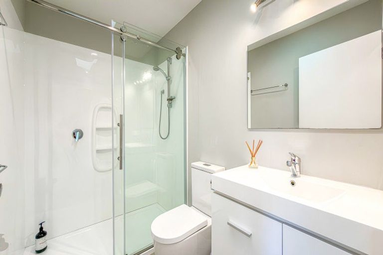 Photo of property in 5 Ross Place, Whiritoa, Whangamata, 3691