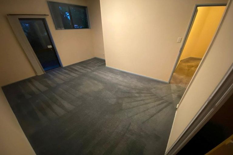 Photo of property in 2 Resolution Place, Bryndwr, Christchurch, 8053