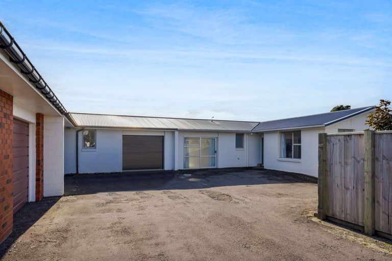 Photo of property in 159d Lemon Street, Strandon, New Plymouth, 4312