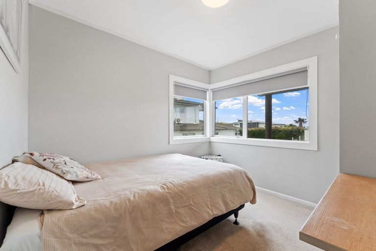 Photo of property in 75 Stanmore Bay Road, Stanmore Bay, Whangaparaoa, 0932
