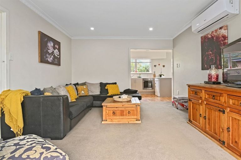 Photo of property in 54 Bethel Crescent, Bishopdale, Christchurch, 8053