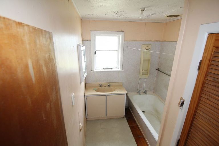 Photo of property in 7 Glenfield Road, Owhata, Rotorua, 3010