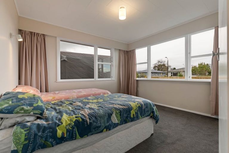 Photo of property in 4 Edwards Place, Terrace End, Palmerston North, 4410