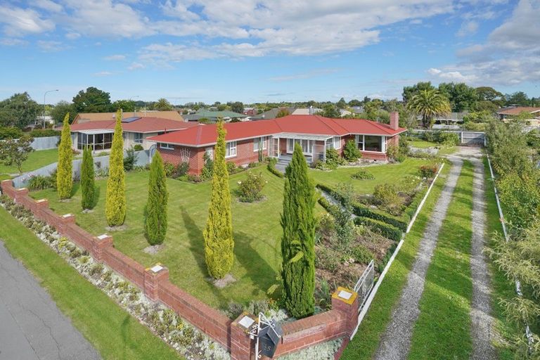 Photo of property in 35 Johns Road, Rangiora, 7400