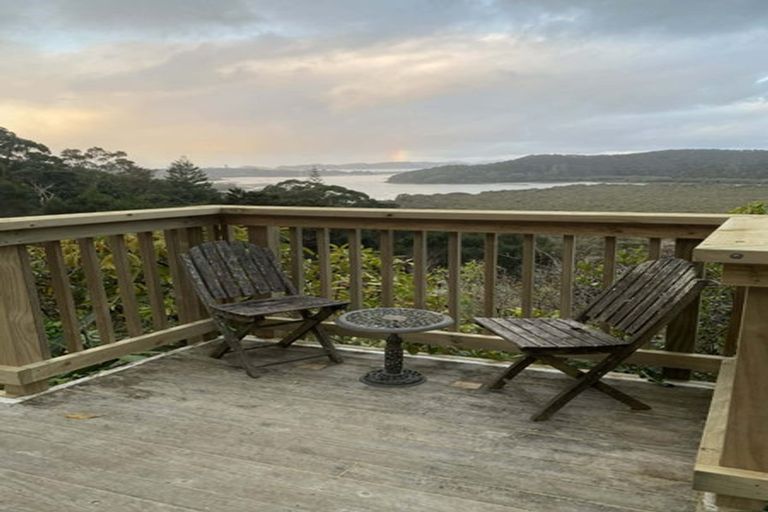 Photo of property in 19 Causeway Road, Haruru, 0204