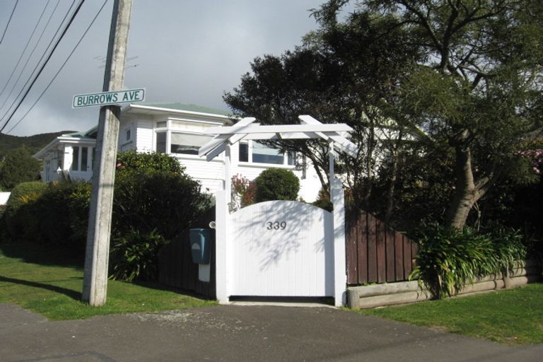 Photo of property in 339 Karori Road, Karori, Wellington, 6012