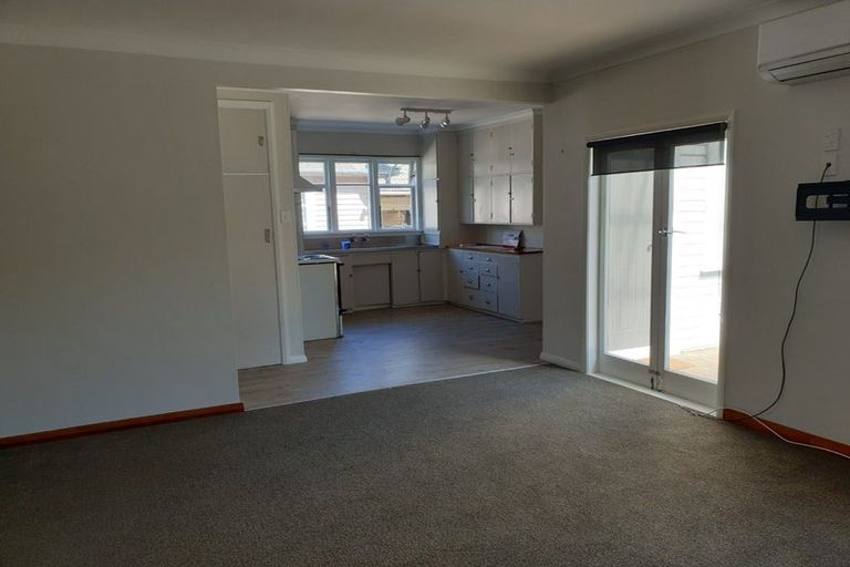 Photo of property in 64 Bledisloe Crescent, Wainuiomata, Lower Hutt, 5014