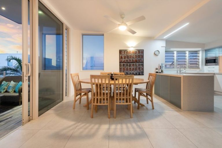 Photo of property in 24a Sunbrae Grove, Mount Maunganui, 3116