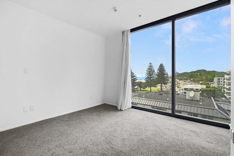 Photo of property in Oceanside Tower 1, 5/2d Marine Parade, Mount Maunganui, 3116