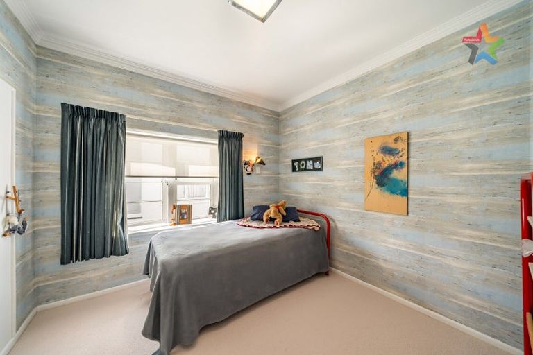 Photo of property in 16 Marina Grove, Hutt Central, Lower Hutt, 5010