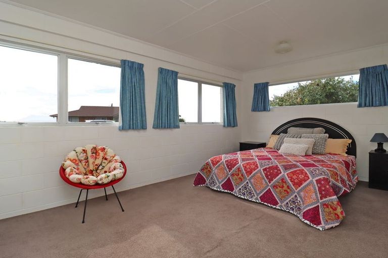 Photo of property in 17 Oakleigh Crescent, Oamaru North, Oamaru, 9400