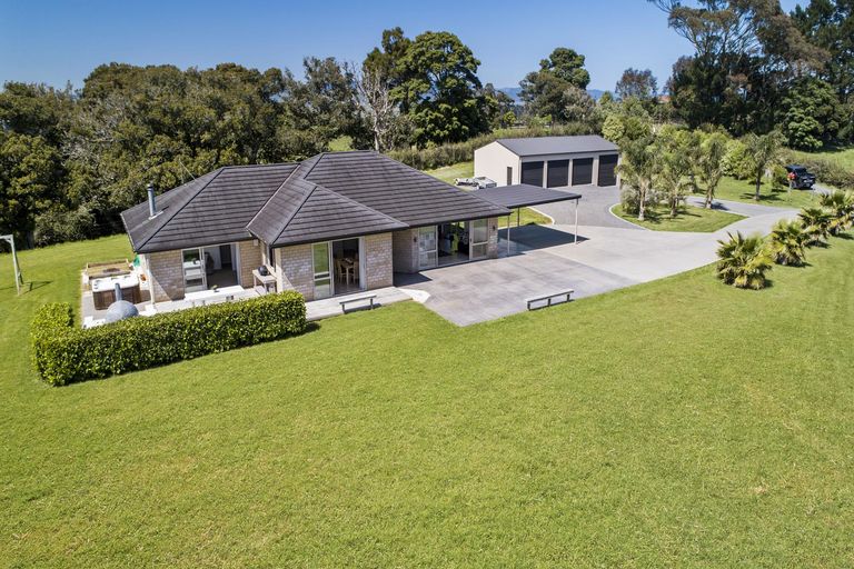 Photo of property in 331b Bald Hill Road, Waiuku, 2681