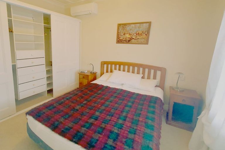 Photo of property in 9 Hastings Parade, Devonport, Auckland, 0624