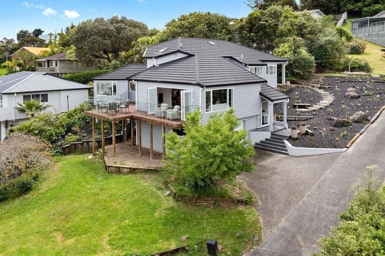 Photo of property in 86 Pemberton Avenue, Bayview, Auckland, 0629