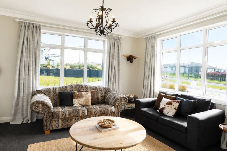 Photo of property in 21 Bragato Way, Te Kauwhata, 3710