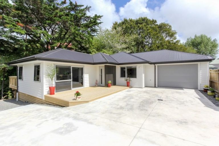 Photo of property in 5b Cyrus Street, Whalers Gate, New Plymouth, 4310