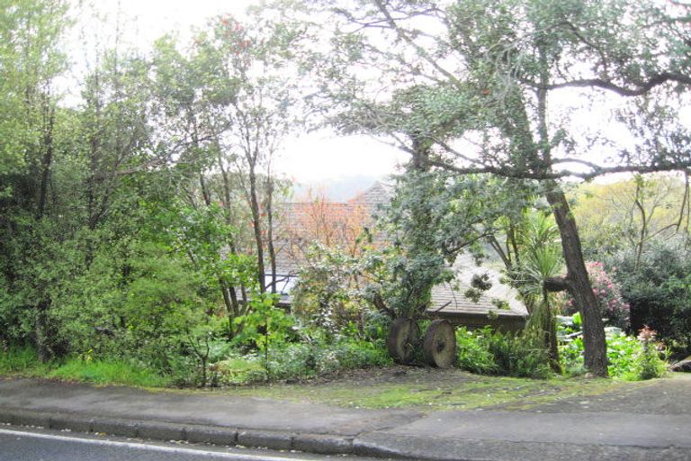 Photo of property in 640 Huia Road, Parau, Auckland, 0604