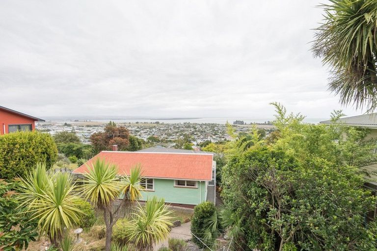 Photo of property in 19 Rangiora Terrace, Tahunanui, Nelson, 7011