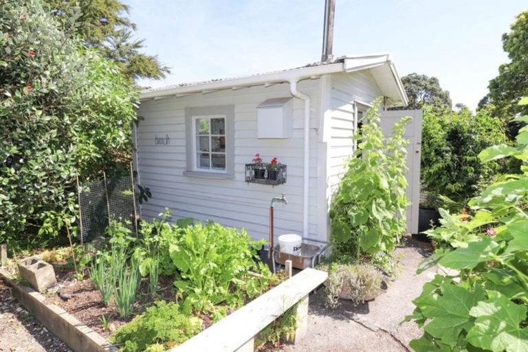 Photo of property in 2 Arthur Road, Ngarimu Bay, Thames, 3575
