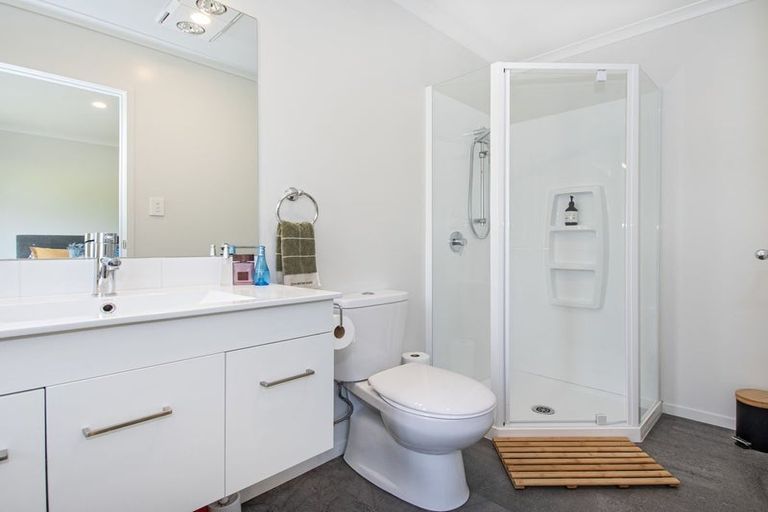 Photo of property in 14 Mangakino Lane, Kauri, Kamo, 0185