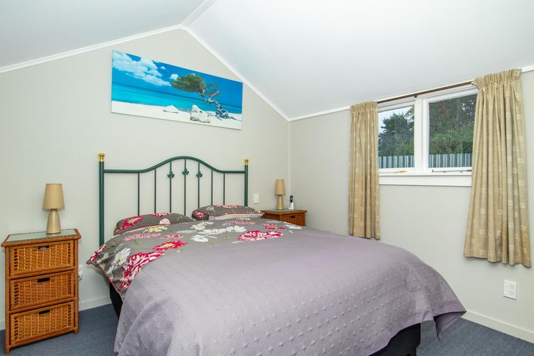 Photo of property in 104 Talbot Street, Geraldine, 7930