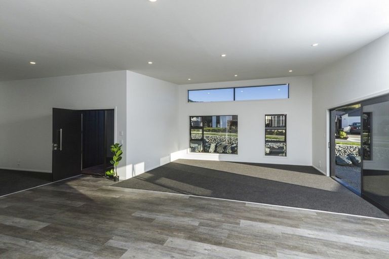 Photo of property in 16 Sabine Drive, Richmond, 7020