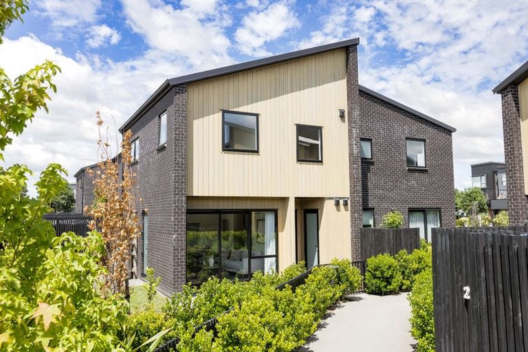 Photo of property in 82 Glidepath Road, Hobsonville, Auckland, 0616