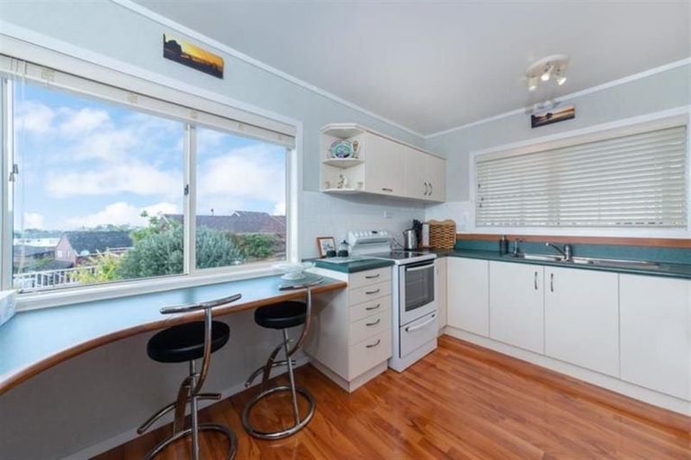 Photo of property in 221 Royal Road, Massey, Auckland, 0614