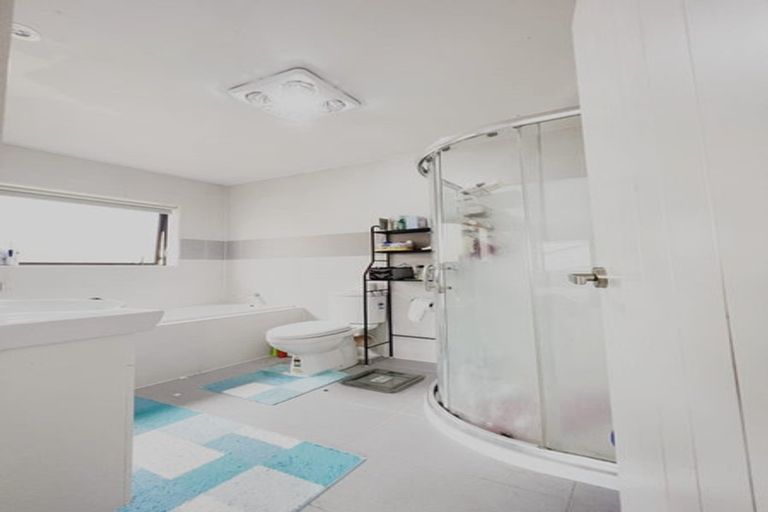 Photo of property in 4 Aster Place, Flat Bush, Auckland, 2019