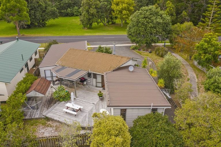 Photo of property in 222 Matarangi Drive, Matarangi, Whitianga, 3592