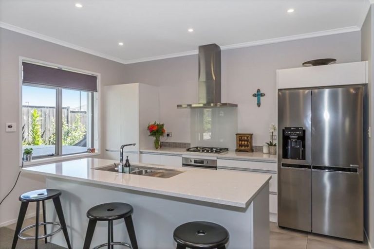 Photo of property in 57 Colonial Drive, Silverdale, 0932