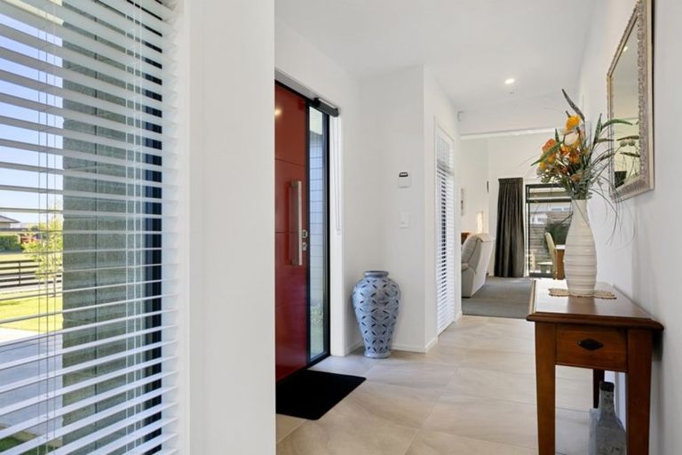 Photo of property in 10 Windsor Street, Richmond Heights, Taupo, 3330