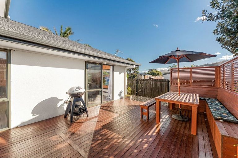 Photo of property in 124b Dickson Road, Papamoa Beach, Papamoa, 3118