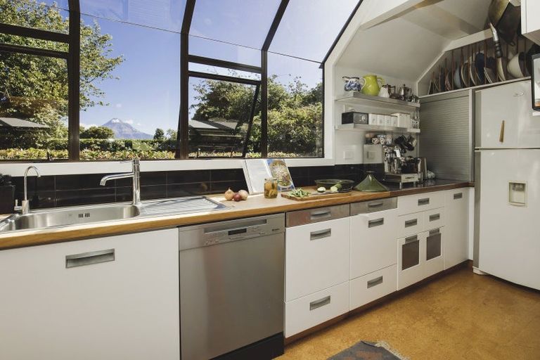 Photo of property in 195 Dudley Road Upper, Inglewood, 4386