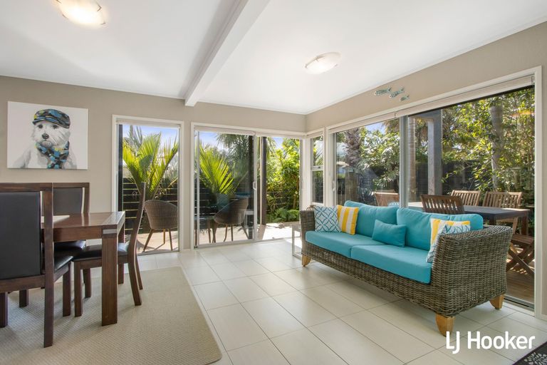 Photo of property in 4a Hillview Road, Waihi Beach, 3611