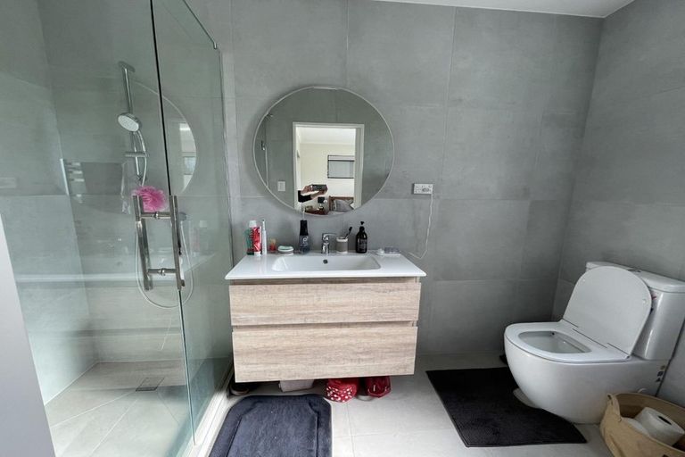 Photo of property in 31 Matakohe Road, Westgate, Auckland, 0814