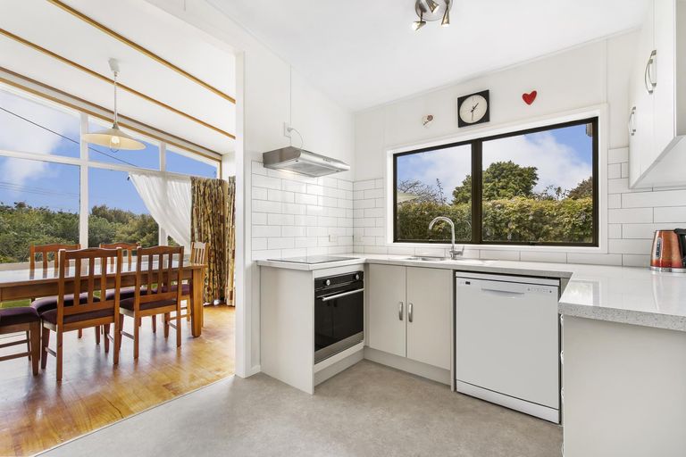 Photo of property in 1105 Glenbrook Road, Glenbrook, Waiuku, 2681