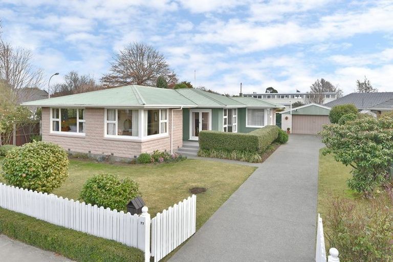Photo of property in 77 Cutts Road, Russley, Christchurch, 8042