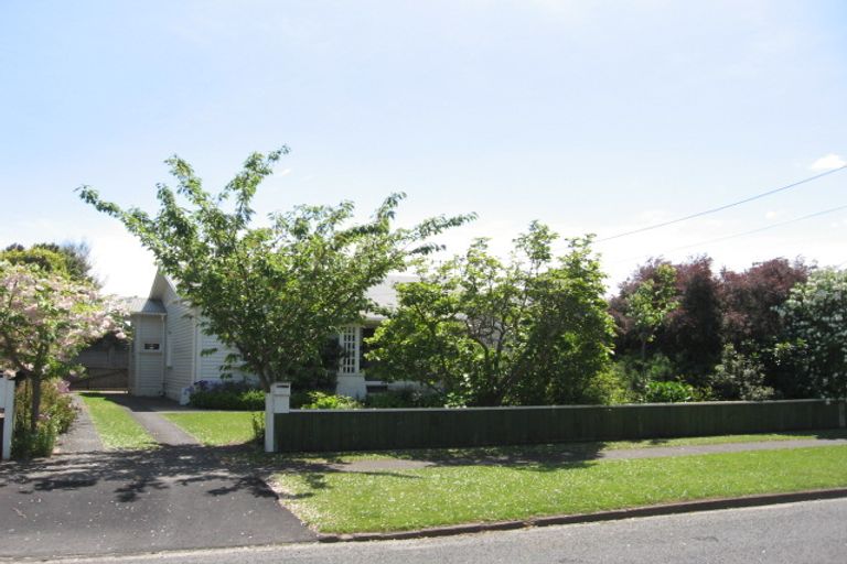 Photo of property in 18 Godwin Crescent, College Estate, Whanganui, 4500