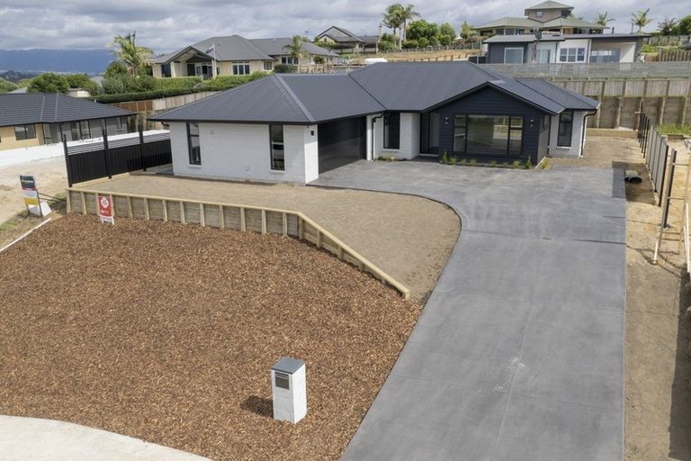 Photo of property in 7 Brendan Close, Omokoroa, 3114