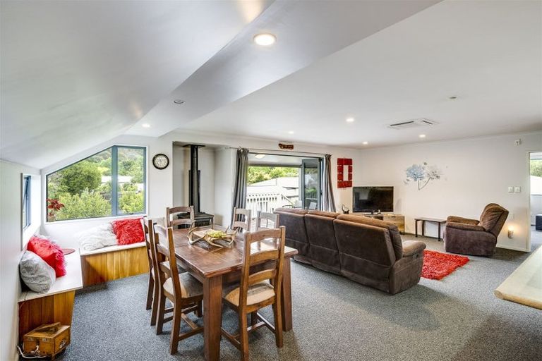 Photo of property in 12a Dolbel Street, Taradale, Napier, 4112