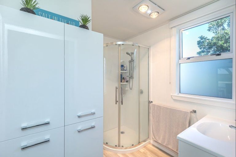 Photo of property in 13 Barling Street, Himatangi Beach, Foxton, 4891