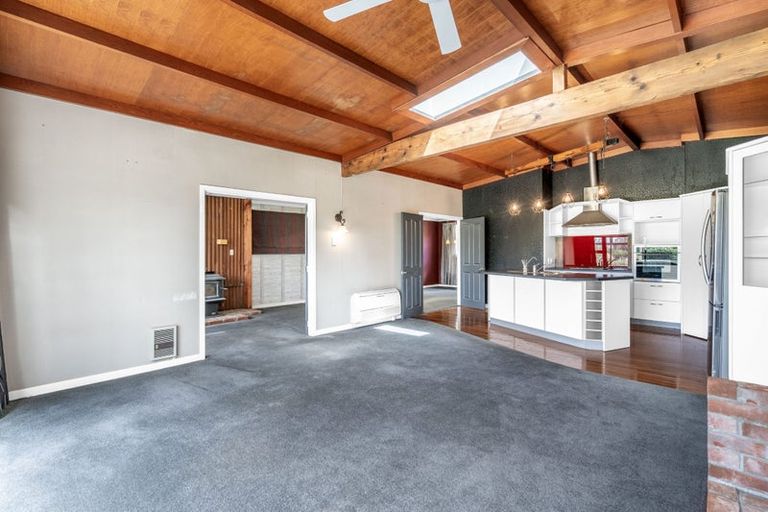 Photo of property in 49 Ferry Road, West Plains, Invercargill, 9879