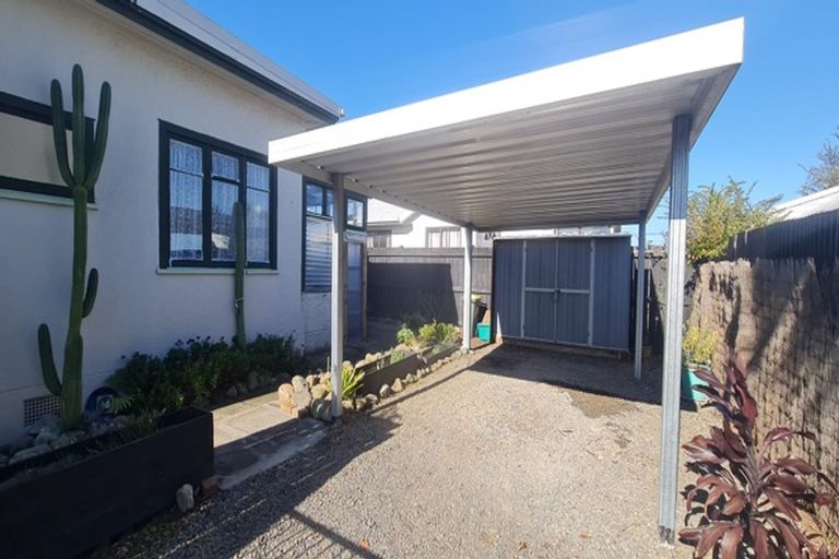 Photo of property in 36 Wilton Street, Levin, 5510
