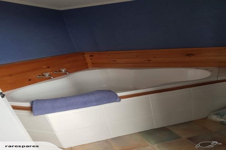 Photo of property in 12 Greenfield Street, Hector, 7822