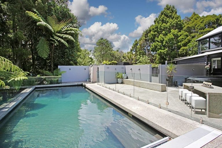 Photo of property in 839 Ponga Road, Opaheke, Papakura, 2584