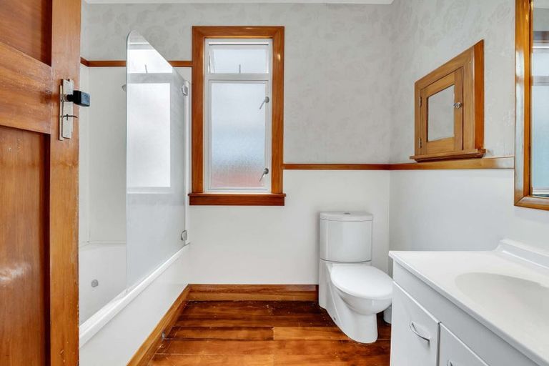 Photo of property in 18 Delhi Avenue, Aramoho, Whanganui, 4500