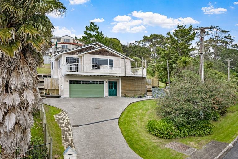 Photo of property in 41 Ferry Road, Arkles Bay, Whangaparaoa, 0932