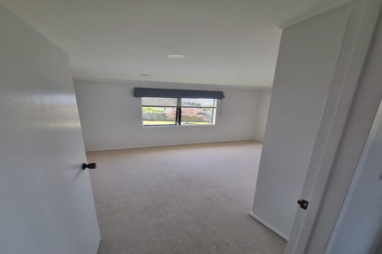 Photo of property in 3/88 Eversleigh Road, Belmont, Auckland, 0622